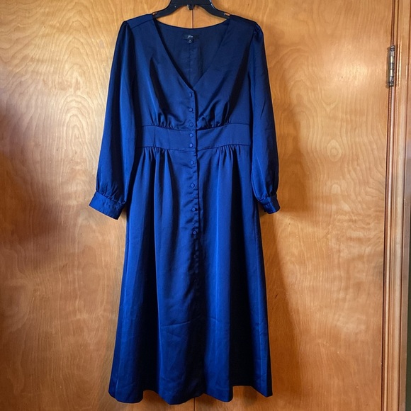 J Crew Midi Bottom Down Navy Blue Dress. Size 8 - Picture 4 of 16